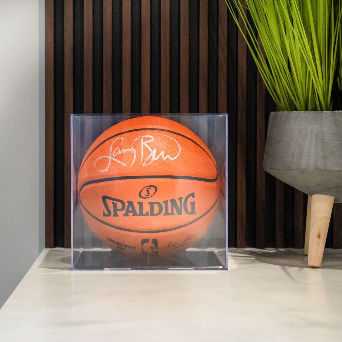 BCW 1-SC-BBALL-UV Basketball Showcase - Black Stand - UV product image