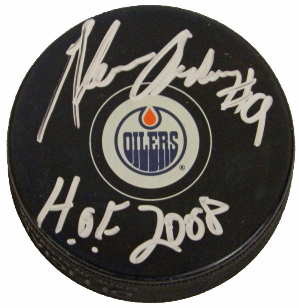 Glenn Anderson Signed Edmonton Oilers Logo Hockey Puck w/HOF 2008 - ANDPUC400 - Glenn Anderson Signed Edmonton Oilers Logo Hockey Puck w/HOF 2008 product image