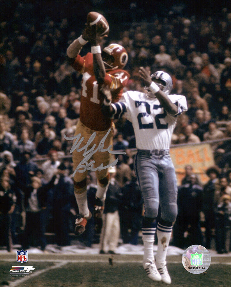 Mike Bass Signed Washington Interception vs Cowboys Action 8x10 Photo - BAS08P300TW - Mike Bass Signed Washington Interception vs Cowboys Action 8x10 Photo product image