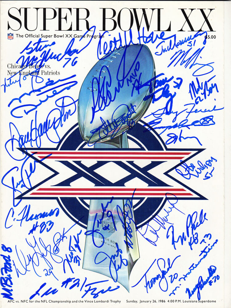 1985 Chicago Bears Team Signed Super Bowl XX Program (30 Sigs) - BEAMAG301 - 1985 Chicago Bears Team Signed Super Bowl XX Program (30 Sigs) product image