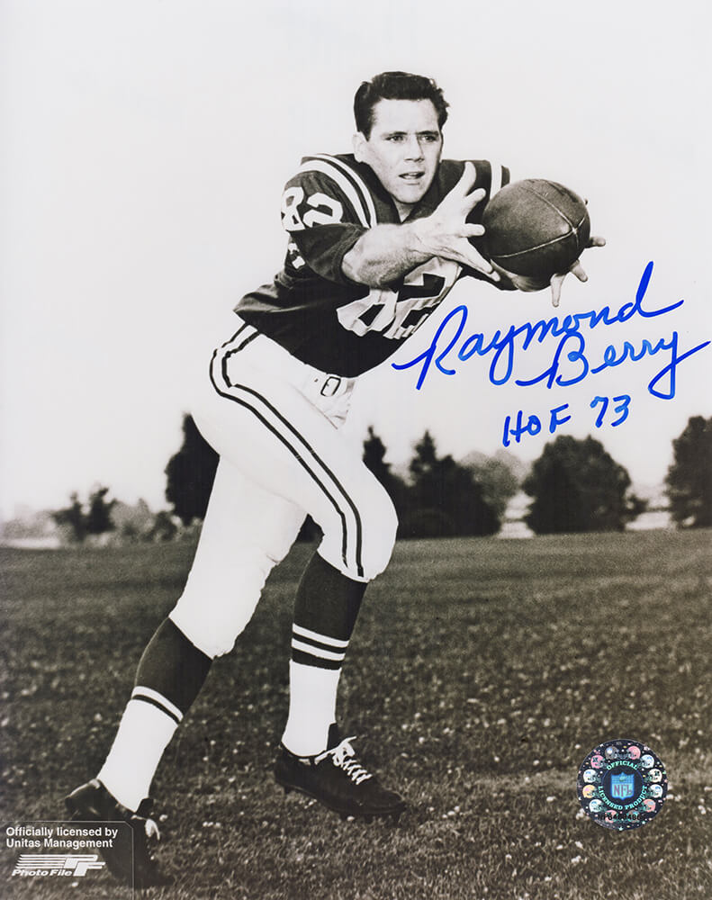 Raymond Berry Signed Colts B&W Catching Football Pose 8x10 Photo w/HOF'73 - BER08P301 - Raymond Berry Signed Colts B&W Catching Football Pose 8x10 Photo w/HOF'73 product image