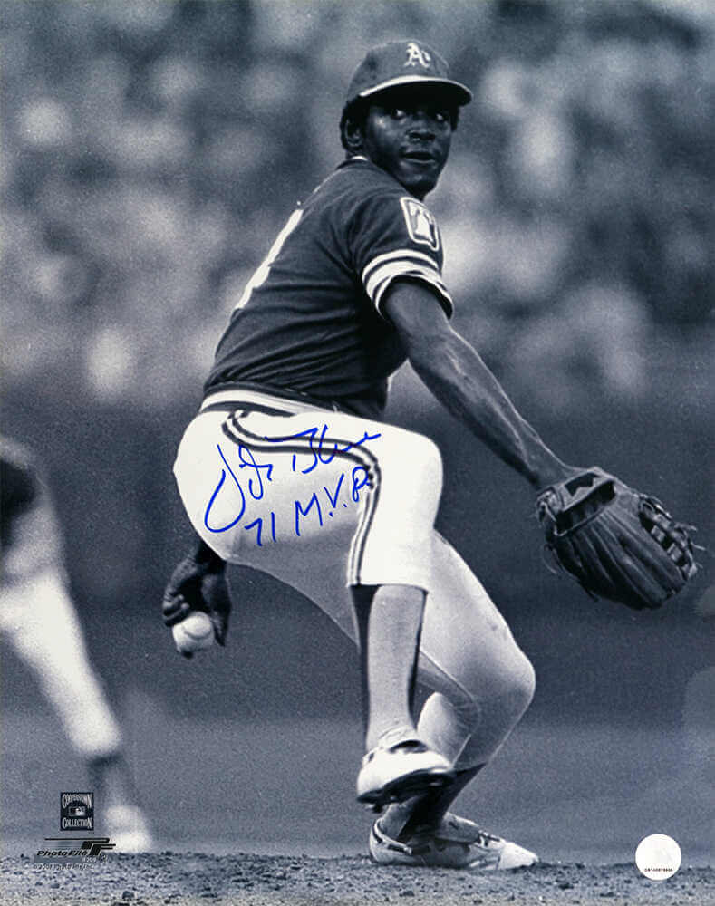 Vida Blue Signed Oakland A's B&W Pitching Action 16x20 Photo w/71 MVP - BLU16P112TW - Vida Blue Signed Oakland A's B&W Pitching Action 16x20 Photo w/71 MVP product image