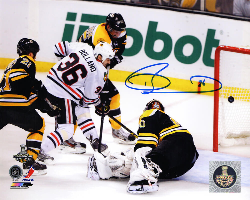 Dave Bolland Signed Chicago Blackhawks 2013 Stanley Cup Winning Goal 8x10 Photo - BOL08P410 - Dave Bolland Signed Chicago Blackhawks 2013 Stanley Cup Winning Goal 8x10 Photo product image