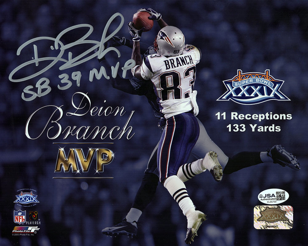 Deion Branch Signed New England Patriots Super Bowl 39 MVP 8x10 Photo w/SB 39 MVP - (JSA) - BRA08P320 - Deion Branch Signed New England Patriots Super Bowl 39 MVP 8x10 Photo w/SB 39 MVP - (JSA) product image