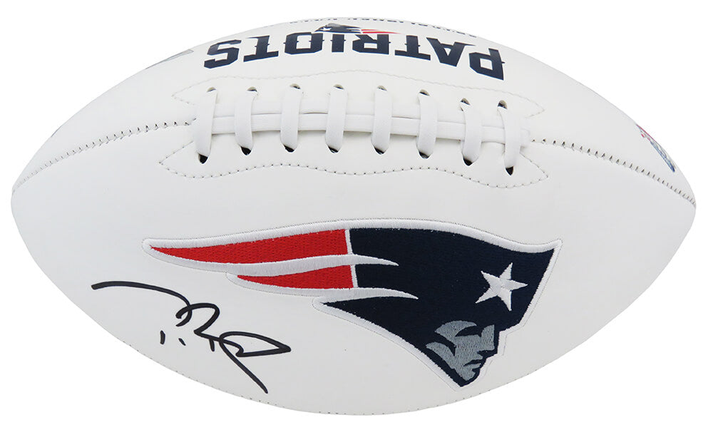 Tom Brady Signed New England Patriots White Logo Football - (Fanatics) - BRAFTB330 - Tom Brady Signed New England Patriots White Logo Football - (Fanatics) product image