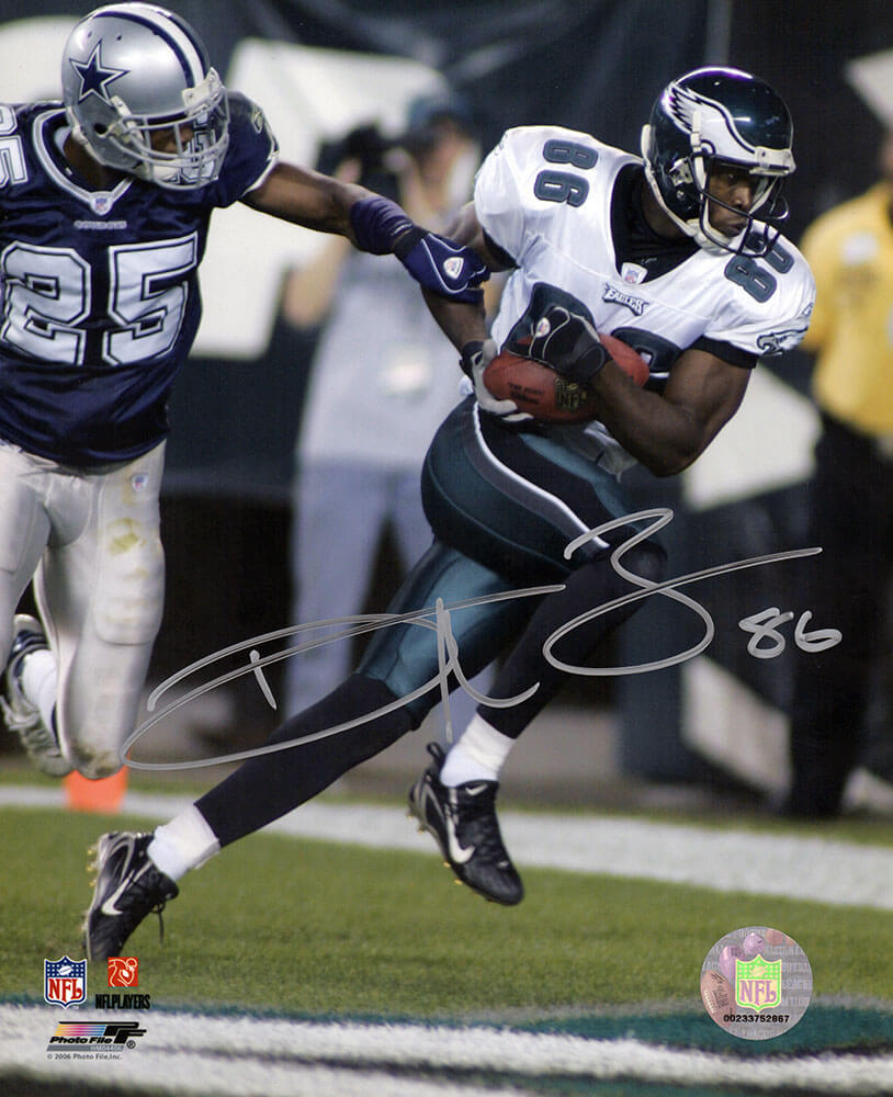 Reggie Brown Signed Philadelphia Eagles Action vs Cowboys 8x10 Photo - BRO08P376TW - Reggie Brown Signed Philadelphia Eagles Action vs Cowboys 8x10 Photo product image