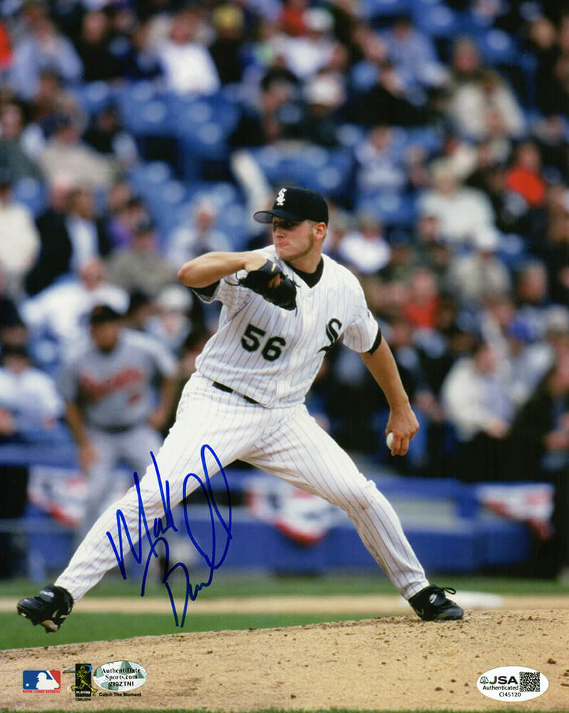 Mark Buehrle Signed Chicago White Sox White Pinstripe Jersey Pitching Action 8x10 Photo - (JSA) - BUE08P101 - Mark Buehrle Signed Chicago White Sox White Pinstripe Jersey Pitching Action 8x10 Photo - (JSA) product image