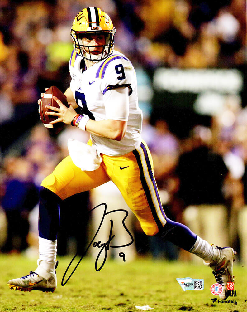 Joe Burrow Signed LSU Tigers Roll Out Action 8x10 Photo - BUR08P320 - Joe Burrow Signed LSU Tigers Roll Out Action 8x10 Photo product image