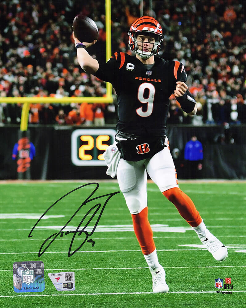 Joe Burrow Signed Cincinnati Bengals Black Jersey Throwing Night Game 8x10 Photo - (Fanatics) - BUR08P324 - Joe Burrow Signed Cincinnati Bengals Black Jersey Throwing Night Game 8x10 Photo - (Fanatics) product image