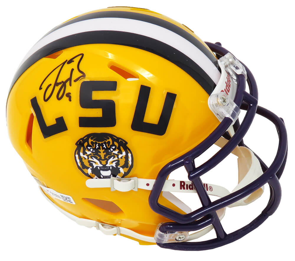 Joe Burrow Signed Cincinnati Bengals Riddell Speed Mini Helmet - BURMIN311 - Joe Burrow Signed Cincinnati Bengals Riddell Speed Mini Helmet product image
