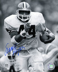 Earnest Byner Signed Cleveland Browns B&W Action 8x10 Photo - BYN08P305 - Earnest Byner Signed Cleveland Browns B&W Action 8x10 Photo product image