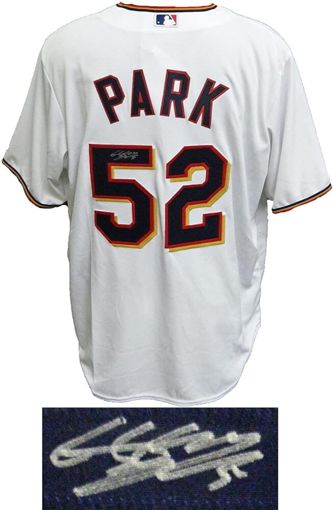 Byung Ho Park Signed Minnesota Twins White Majestic Replica Baseball Jersey - PARJRY105 - Byung Ho Park Signed Minnesota Twins White Majestic Replica Baseball Jersey product image