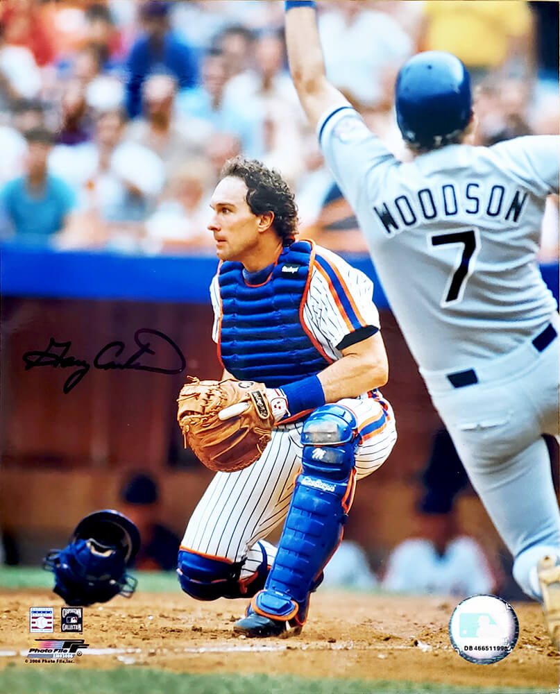 Gary Carter Signed New York Mets Catcher 8x10 Photo - CAR08P110 - Gary Carter Signed New York Mets Catcher 8x10 Photo product image