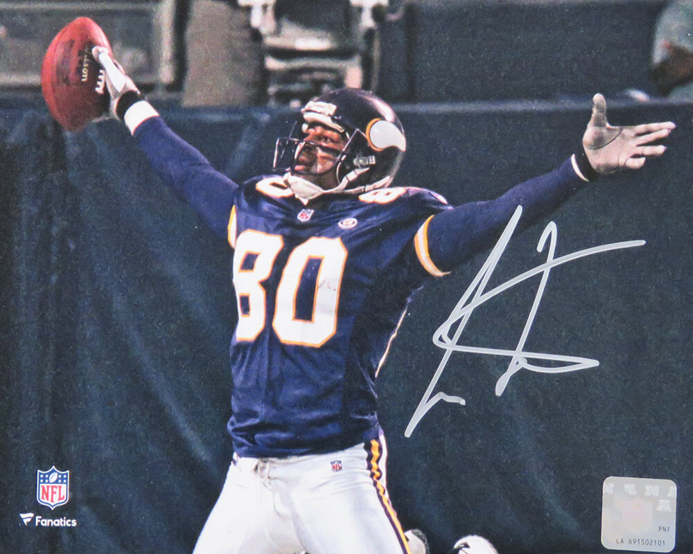 Cris Carter Signed Minnesota Vikings Arms Out Celebration 8x10 Photo - CAR08P303 - Cris Carter Signed Minnesota Vikings Arms Out Celebration 8x10 Photo product image