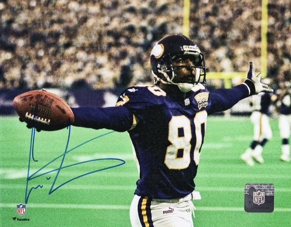 Cris Carter Signed Minnesota Vikings Arms Out Holding Football 8x10 Photo - CAR08P304 - Cris Carter Signed Minnesota Vikings Arms Out Holding Football 8x10 Photo product image
