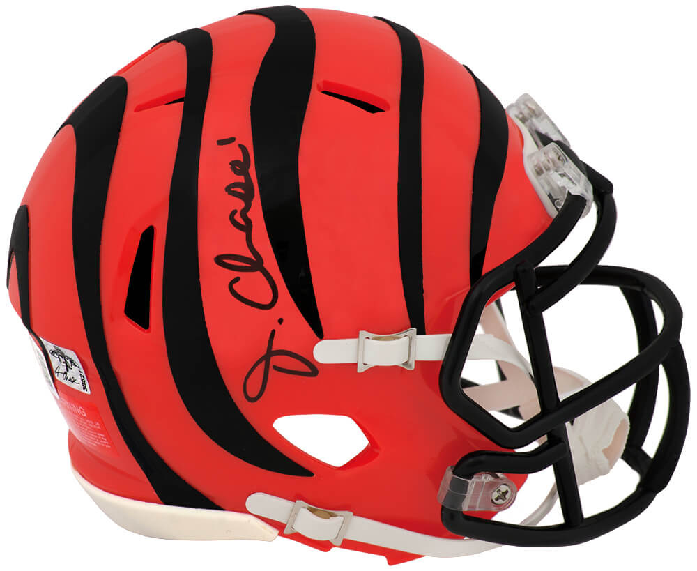 Ja'Marr Chase Signed Cincinnati Bengals Riddell Speed Mini Helmet (Beckett) - CHAMIN311 - Ja'Marr Chase Signed Cincinnati Bengals Riddell Speed Mini Helmet (Beckett) product image