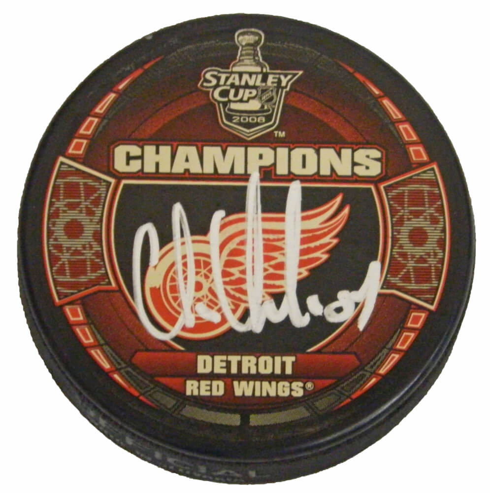Chris Chelios Signed Red Wings 2008 Stanley Cup Champs Logo Hockey Puck - CHEPUC404 - Chris Chelios Signed Red Wings 2008 Stanley Cup Champs Logo Hockey Puck product image