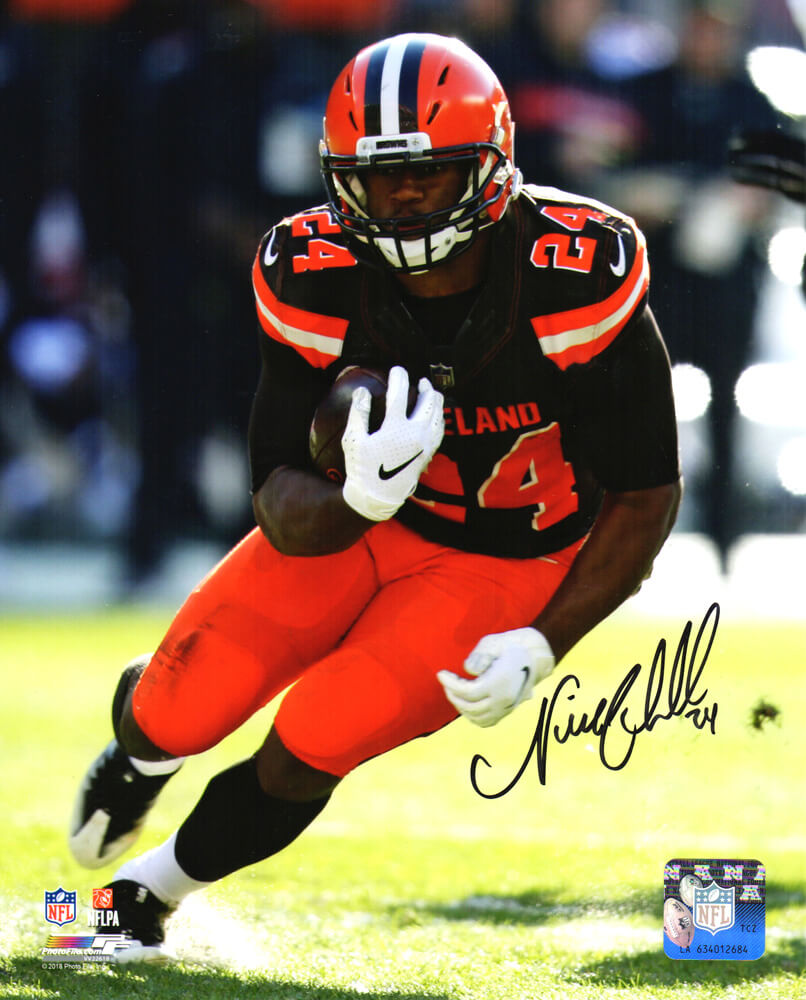 Nick Chubb Signed Cleveland Browns Action 8x10 Photo - CHU08P300 - Nick Chubb Signed Cleveland Browns Action 8x10 Photo product image