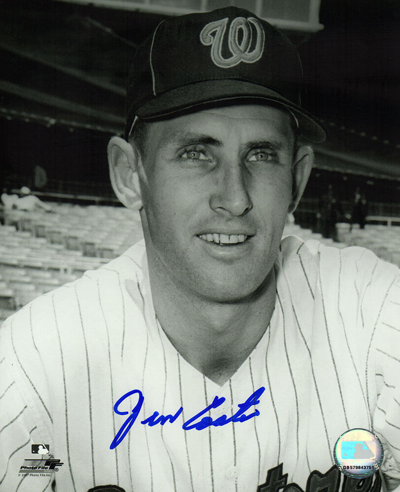 Jim Coates Signed Washington Senators B&W Closeup Pose 8x10 Photo - COA08P101TW - Jim Coates Signed Washington Senators B&W Closeup Pose 8x10 Photo product image