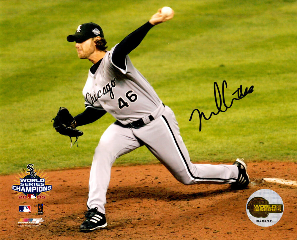 Neal Cotts Signed Chicago White Sox 2005 World Series Pitching Action 8x10 Photo - COT08P100 - Neal Cotts Signed Chicago White Sox 2005 World Series Pitching Action 8x10 Photo product image