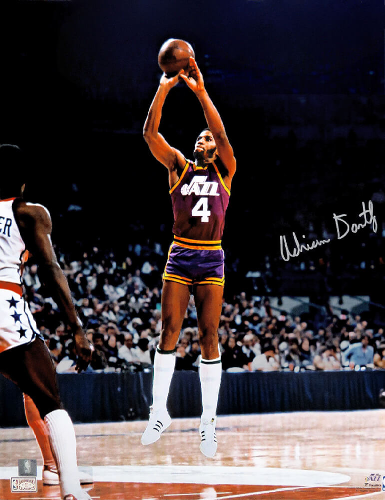 Adrian Dantley Signed Utah Jazz Shooting Action 16x20 Photo - DAN16P200 - Adrian Dantley Signed Utah Jazz Shooting Action 16x20 Photo product image