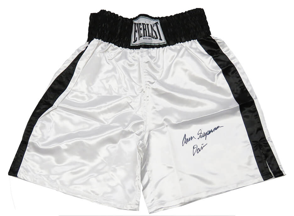 Aaron Davis Signed Everlast White Boxing Trunks w/Superman - DAVTRU500 - Aaron Davis Signed Everlast White Boxing Trunks w/Superman product image