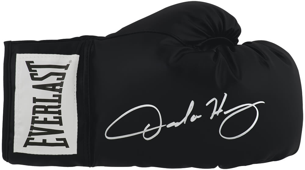 Oscar De La Hoya Signed Everlast Black Boxing Glove - DELGLV501 - Oscar De La Hoya Signed Everlast Black Boxing Glove product image