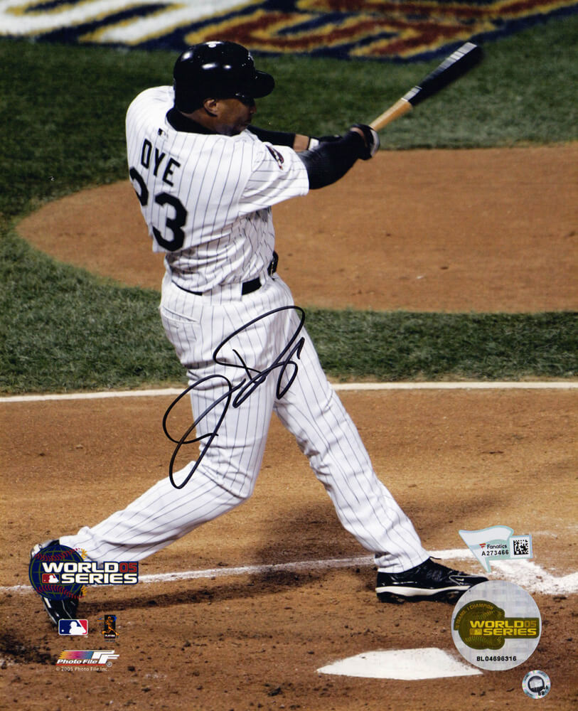 Jermaine Dye Signed White Sox 2005 World Series Swinging Action 8x10 Photo - DYE08P101 - Jermaine Dye Signed White Sox 2005 World Series Swinging Action 8x10 Photo product image