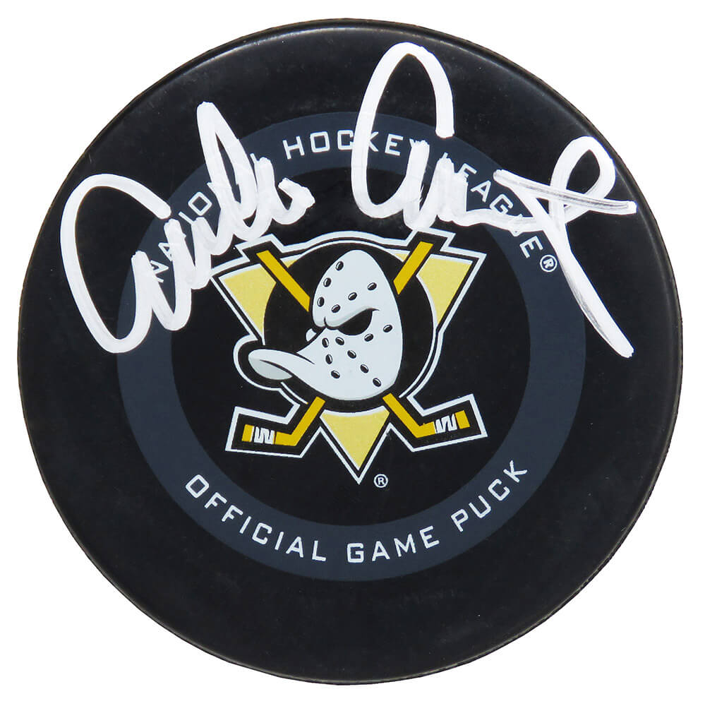 Emilio Estevez Signed Anaheim Mighty Ducks Logo Official NHL Hockey Puck - ESTPUC403 - Emilio Estevez Signed Anaheim Mighty Ducks Logo Official NHL Hockey Puck product image