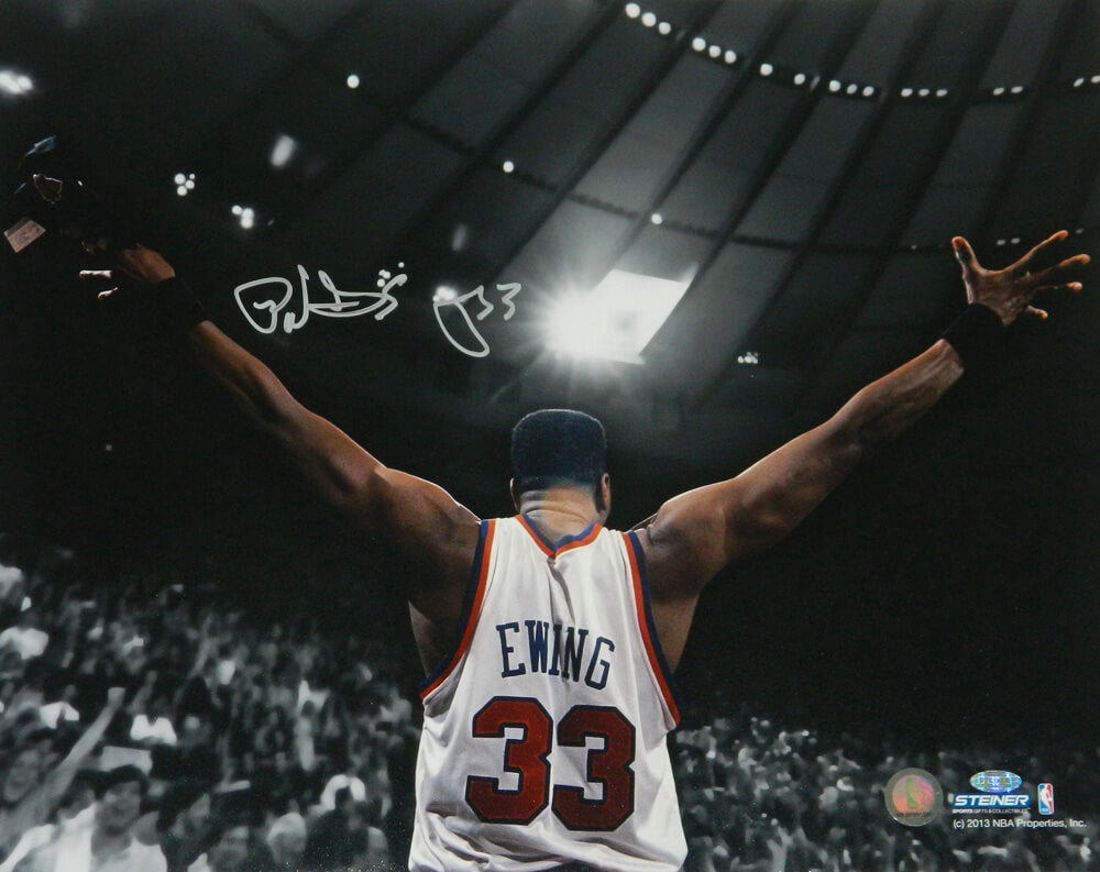 Patrick Ewing Signed New York Knicks Arms Out Facing Crowd 16x20 Photo - EWI16P200 - Patrick Ewing Signed New York Knicks Arms Out Facing Crowd 16x20 Photo product image