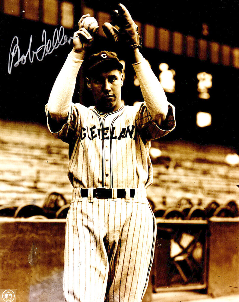 Bob Feller Signed Cleveland Indians B&W 8x10 Photo - FEL08P103 - Bob Feller Signed Cleveland Indians B&W 8x10 Photo product image