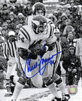 Chuck Foreman Signed Minnesota Vikings B&W Action 8x10 Photo - FOR08P320 - Chuck Foreman Signed Minnesota Vikings B&W Action 8x10 Photo product image