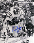 Chuck Foreman Signed Minnesota Vikings B&W Action 16x20 Photo - FOR16P310 - Chuck Foreman Signed Minnesota Vikings B&W Action 16x20 Photo product image
