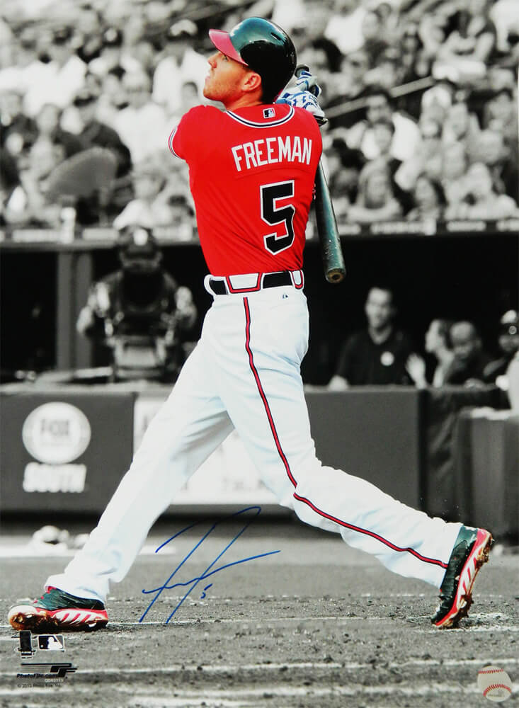 Freddie Freeman Signed Atlanta Braves Swinging Action Spotlight 16x20 Photo - FRE16P111 - Freddie Freeman Signed Atlanta Braves Swinging Action Spotlight 16x20 Photo product image