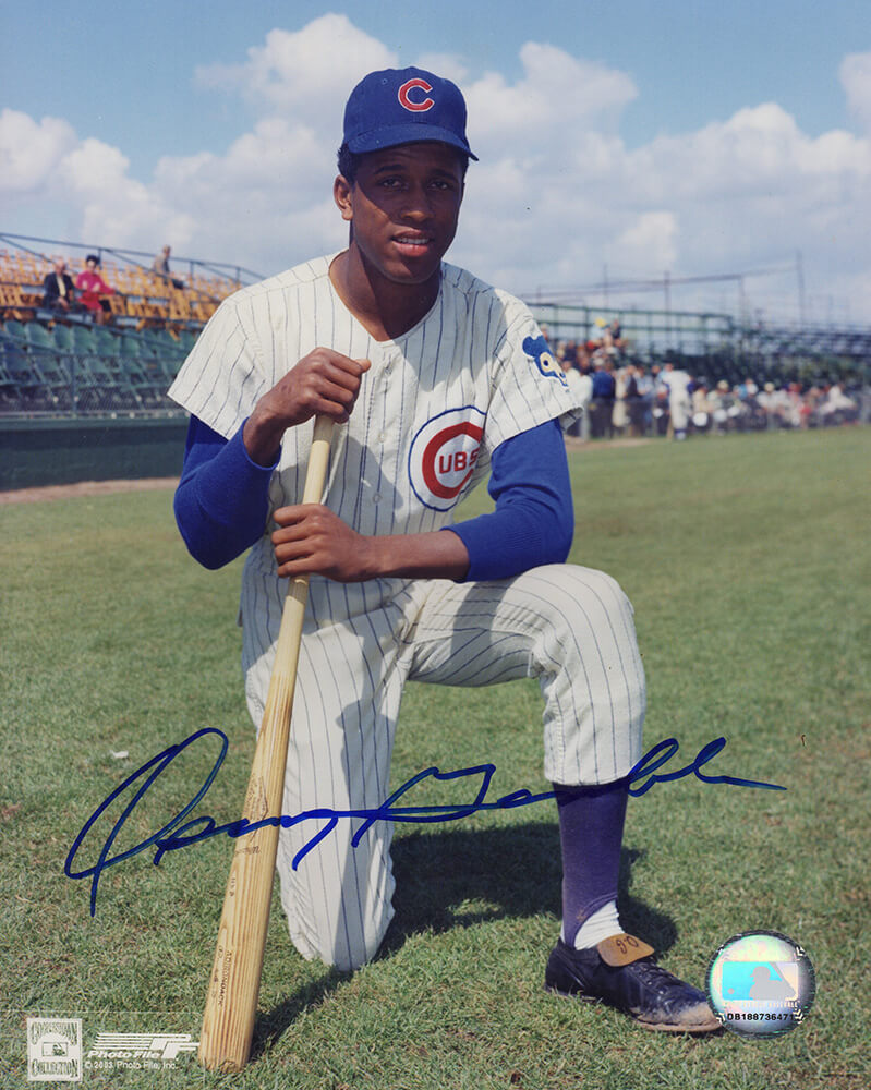 Oscar Gamble Signed Chicago Cubs Kneel Pose With Bat 8x10 Photo - GAM08P100 - Oscar Gamble Signed Chicago Cubs Kneel Pose With Bat 8x10 Photo product image