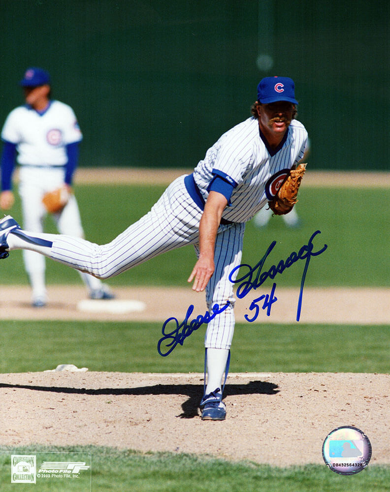 Goose Gossage Signed Chicago Cubs Pitching 8x10 Photo - GOS08P105 - Goose Gossage Signed Chicago Cubs Pitching 8x10 Photo product image
