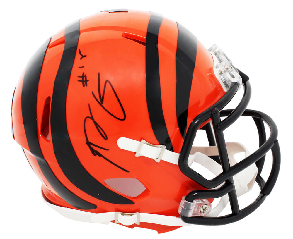 A.J. (AJ) Green Signed Cincinnati Bengals Riddell Speed Mini Helmet - GREMIN306 - A.J. (AJ) Green Signed Cincinnati Bengals Riddell Speed Mini Helmet product image