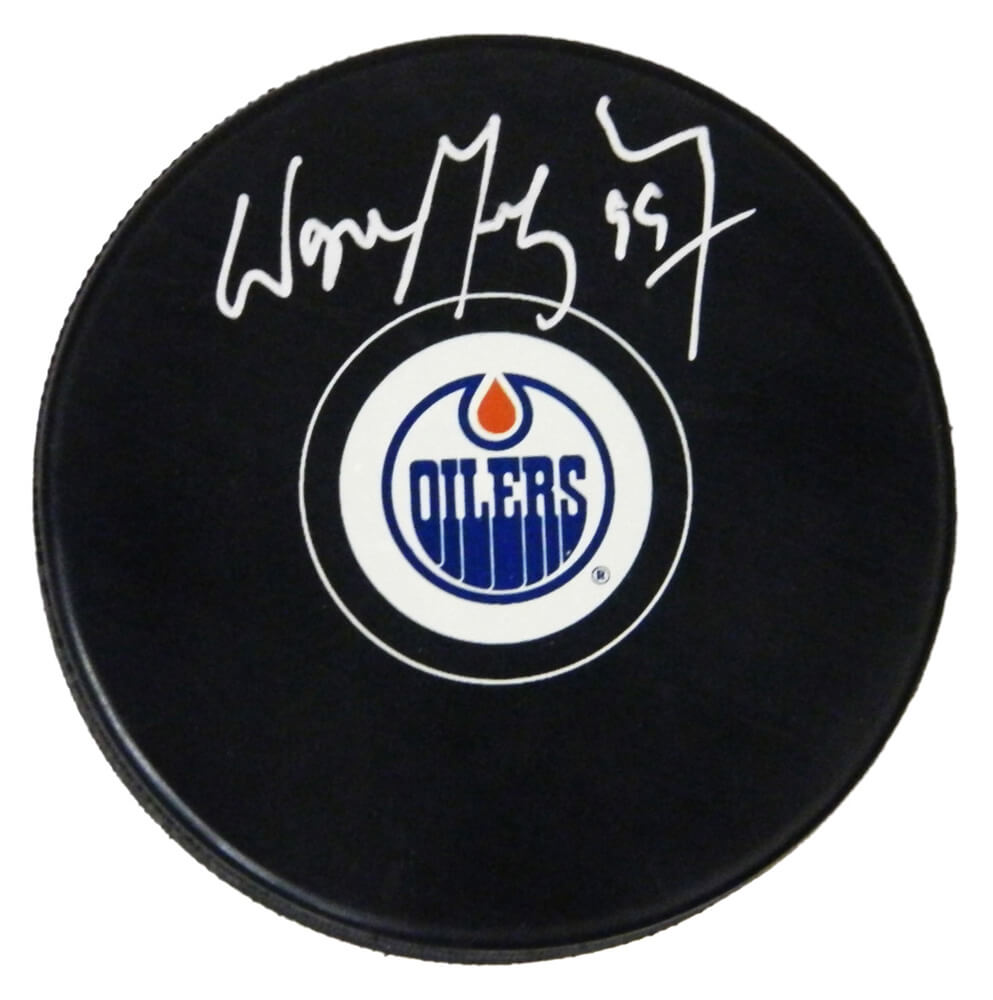 Wayne Gretzky Signed Edmonton Oilers Logo Hockey Puck - GREPUC404 - Wayne Gretzky Signed Edmonton Oilers Logo Hockey Puck product image