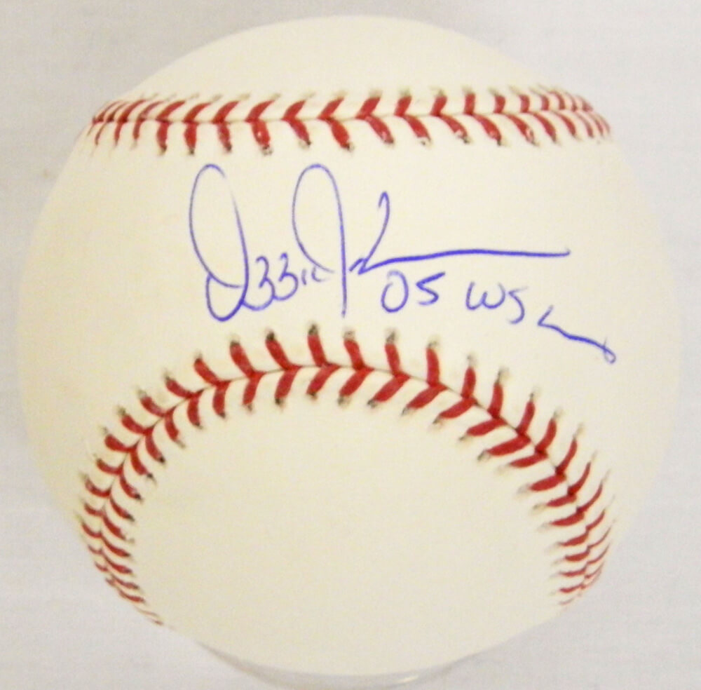 Ozzie Guillen Signed Rawlings Official MLB Baseball w/2005 WSC - GUIBSB102 - Ozzie Guillen Signed Rawlings Official MLB Baseball w/2005 WSC product image