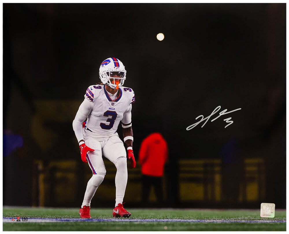 Damar Hamlin Signed Buffalo Bills White Jersey Action 16x20 Photo - HAM16P320 - Damar Hamlin Signed Buffalo Bills White Jersey Action 16x20 Photo product image