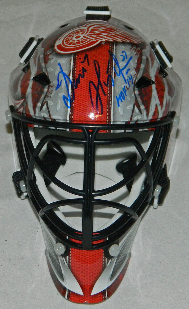 Dominik Hasek Signed Detroit Red Wings Mini Goalie Mask w/HOF'14 - HASMIN401 - Dominik Hasek Signed Detroit Red Wings Mini Goalie Mask w/HOF'14 product image