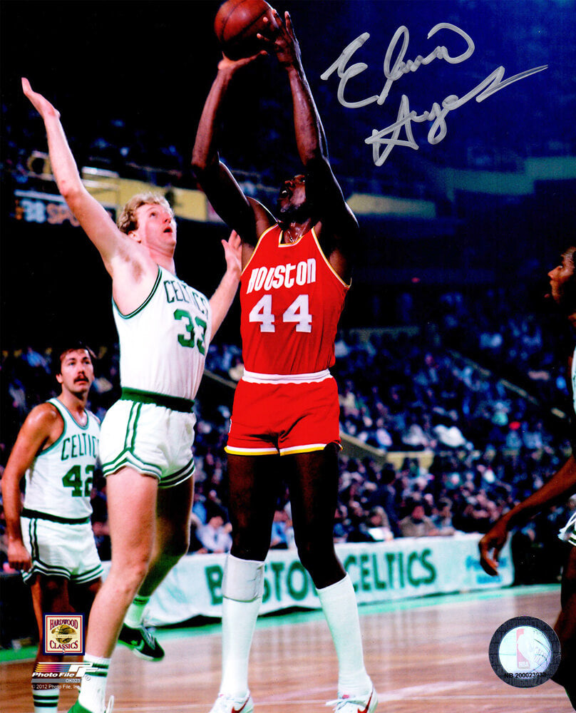 Elvin Hayes Signed Houston Rockets Shooting Action 8x10 Photo - HAY08P206 - Elvin Hayes Signed Houston Rockets Shooting Action 8x10 Photo product image