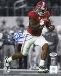 Derrick Henry Signed Alabama Action With Football Spotlight 8x10 Photo (PSA) - HEN08P313 - Derrick Henry Signed Alabama Action With Football Spotlight 8x10 Photo (PSA) product image