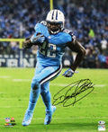 Derrick Henry Signed Tennessee Titans Running Action 16x20 Photo (Beckett) - HEN16P300 - Derrick Henry Signed Tennessee Titans Running Action 16x20 Photo (Beckett) product image