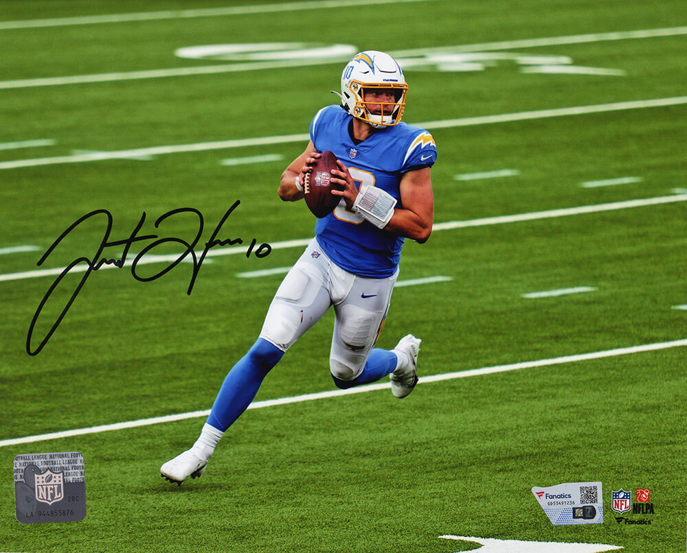 Justin Herbert Signed Los Angeles Chargers Looking To Pass 8x10 Photo - (Fanatics) - HER08P300 - Justin Herbert Signed Los Angeles Chargers Looking To Pass 8x10 Photo - (Fanatics) product image