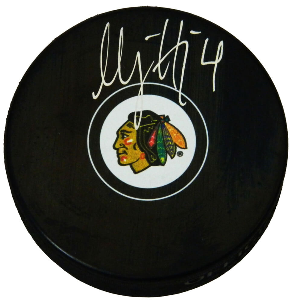 Niklas Hjalmarsson Signed Chicago Blackhawks Logo Hockey Puck - HJAPUC404 - Niklas Hjalmarsson Signed Chicago Blackhawks Logo Hockey Puck product image