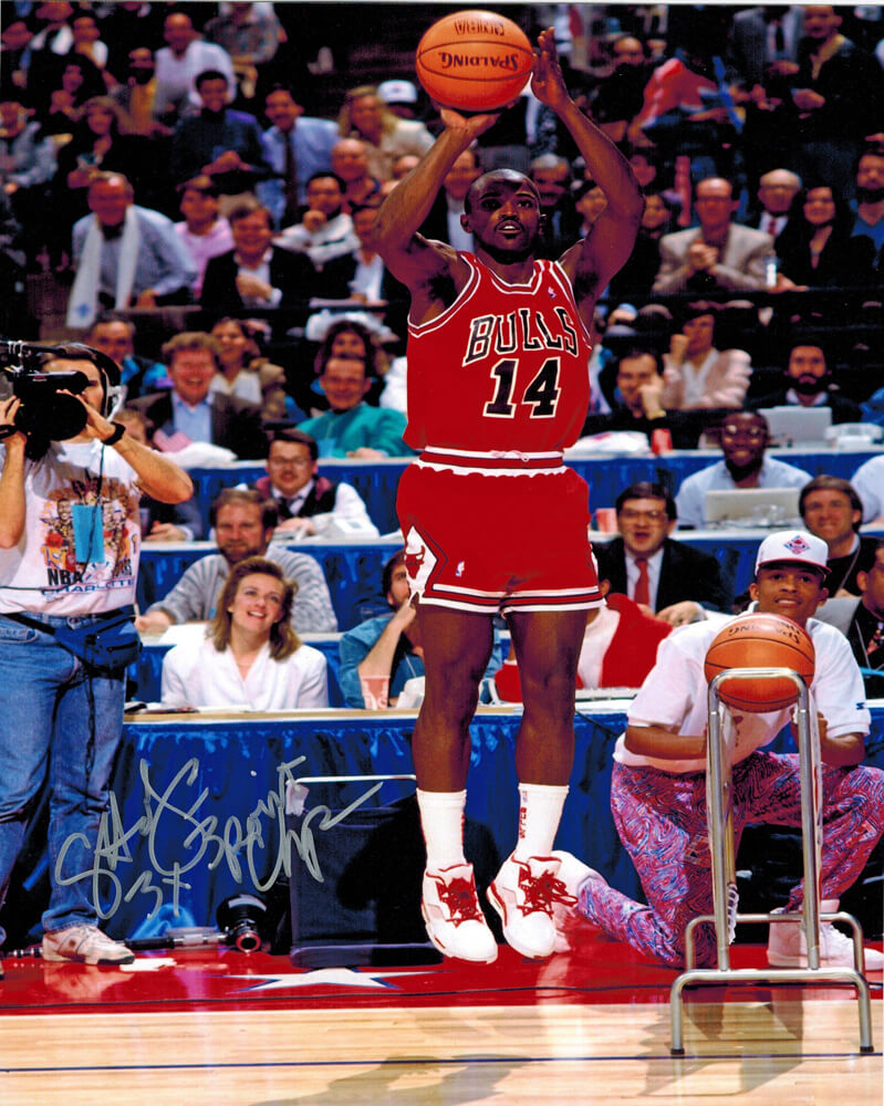 Craig Hodges Signed Chicago Bulls 3-PT Contest Shooting 8x10 Photo - HOD08P200 - Craig Hodges Signed Chicago Bulls 3-PT Contest Shooting 8x10 Photo product image