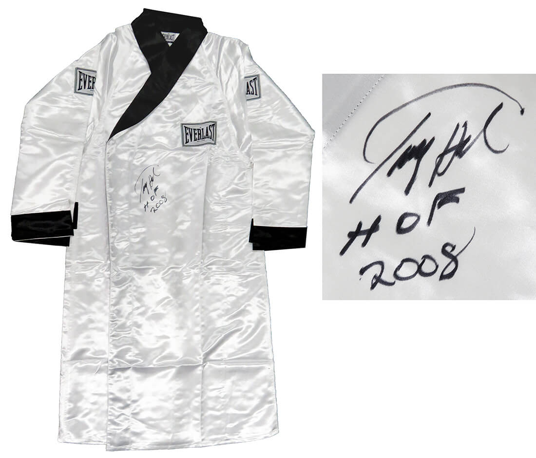 Larry Holmes Signed Everlast White Boxing Robe w/HOF 2008 - HOLROB500 - Larry Holmes Signed Everlast White Boxing Robe w/HOF 2008 product image