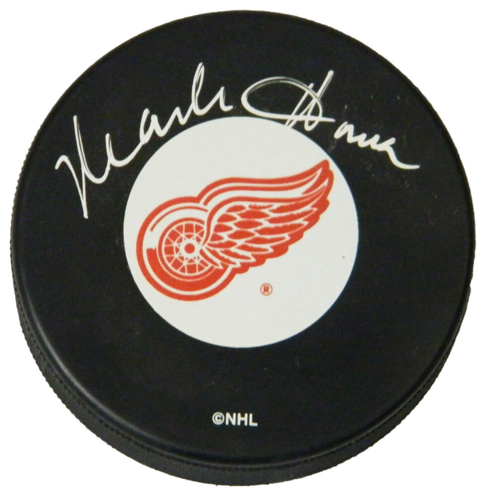 Mark Howe Signed Detroit Red Wings Logo Hockey Puck - HOWPUC420 - Mark Howe Signed Detroit Red Wings Logo Hockey Puck product image