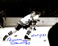 Bobby Hull Signed Chicago Blackhawks Horizontal In Game Skating B&W 8x10 Photo w/HOF 1983 - HUL08P424 - Bobby Hull Signed Chicago Blackhawks Horizontal In Game Skating B&W 8x10 Photo w/HOF 1983 product image